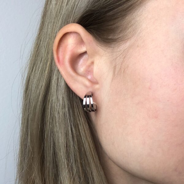 Dámské stříbrné náušnice kruhy trojité na šroubek