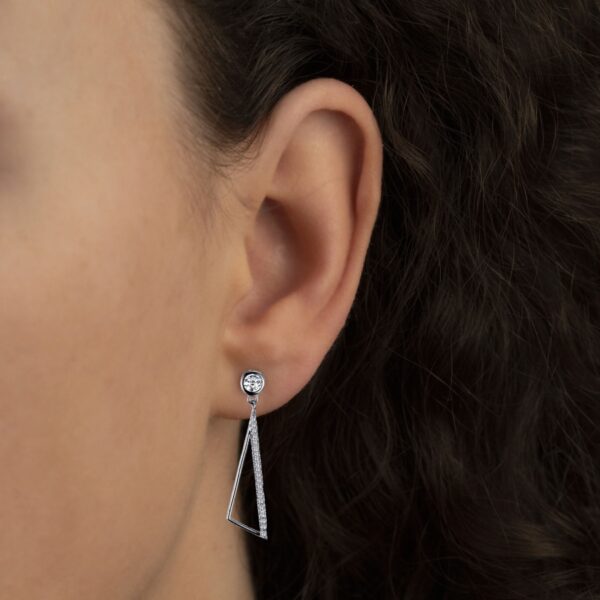 Dámské stříbrné náušnice visací trojúhelníky se zirkonky