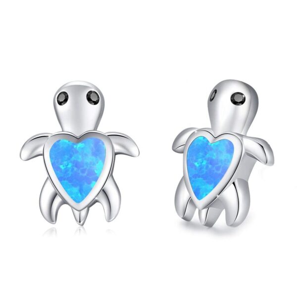 Dětské stříbrné náušnice želvičky s modrým opálem Dětské stříbrné náušnice želvičky s opálem