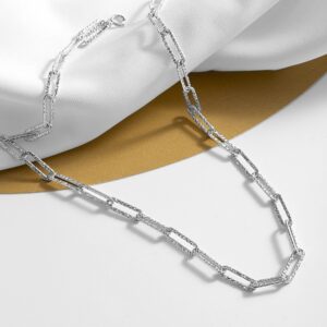 Luxusní dámský náhrdelník ze stříbra, design s dekorovanými oválky